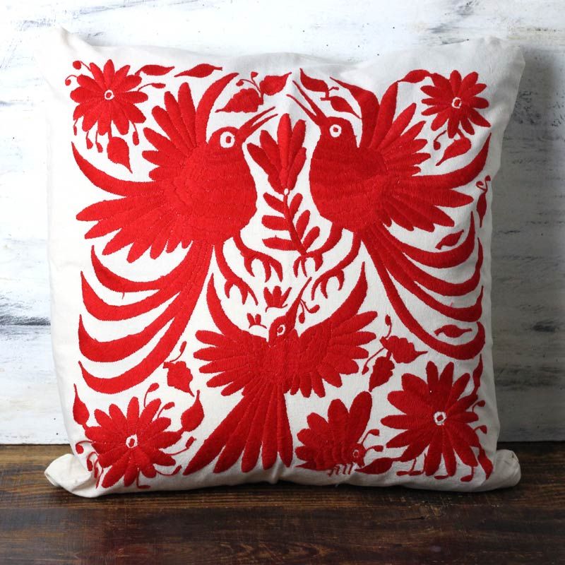 オトミ族　刺繍クッションカバー　２枚セット メキシコ オトミ族 刺繍 クッションカバー2枚セット Shop | MAYA MEXICO