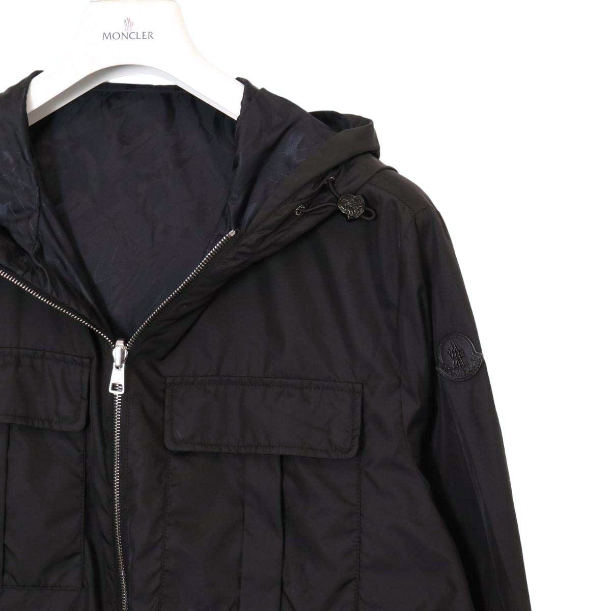 モンクレール CORDIER リバーシブル ジップアップ ナイロンジャケット 1B729 70 53A6G メンズ ブラック MONCLER【中古】  【アパレル・小物】