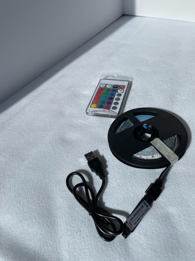 上等な LEDテープライト 4ｍ インテリア 照明 USB リモコン 内装 外装173