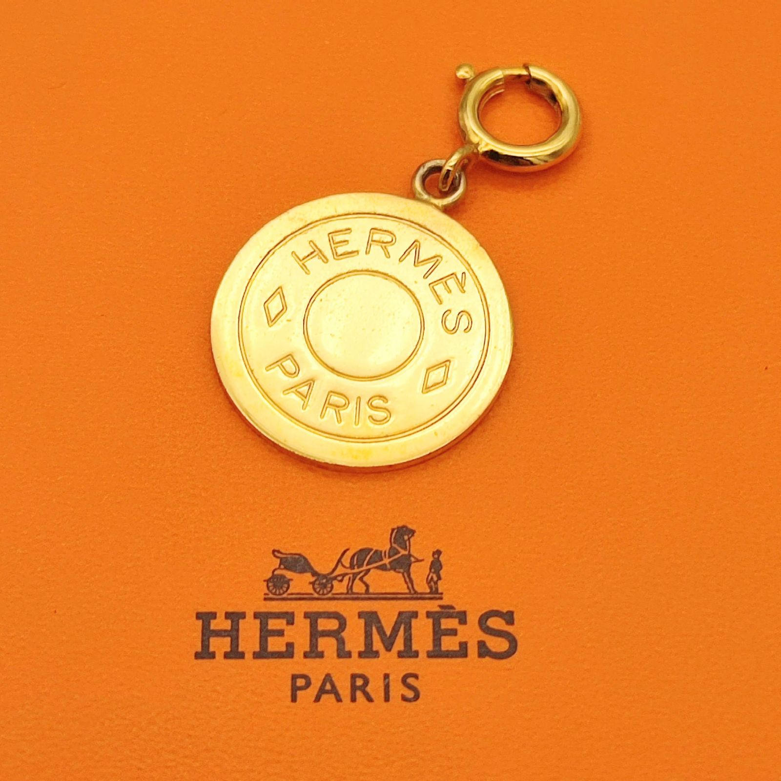 HERMES セリエ　ゴールド チャーム HERMES エルメス セリエ ペンダントトップ チャーム ゴールド