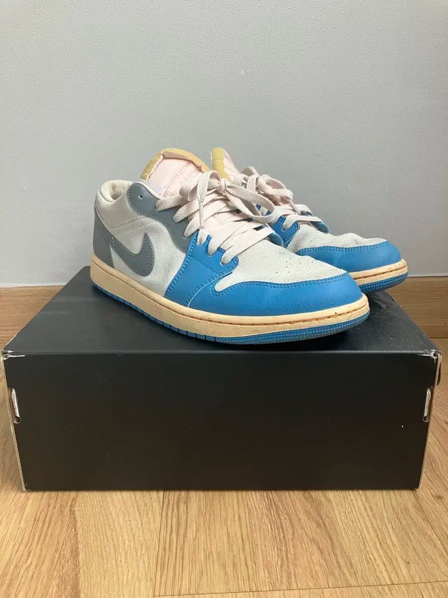 ナイキ エアジョーダン1 トーキョー 96 275