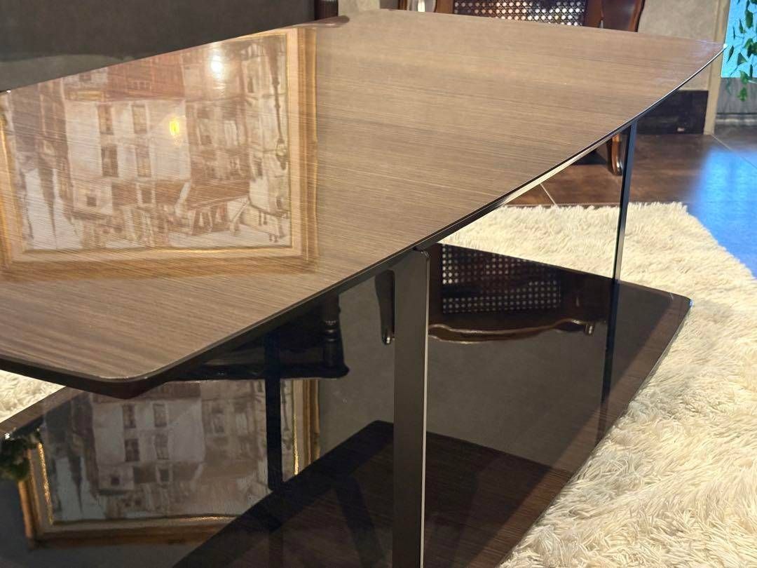 センターテーブル