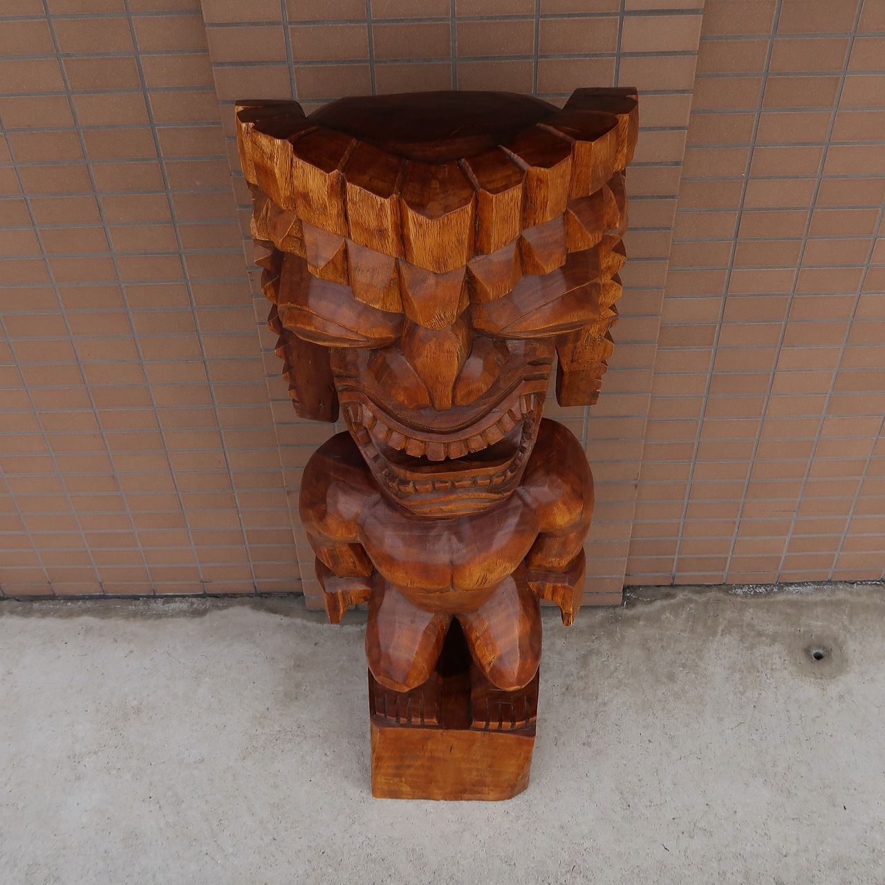 ティキの木彫り ティキ クー TIKI KU 120cm 木製スワール無垢材 TIKI木彫り ティキ像 チィキ像 戦いの神 オブジェ ハワイの神様  ハワイアン雑貨 ハワイの置物 Hawaiian 1m20cm 350283