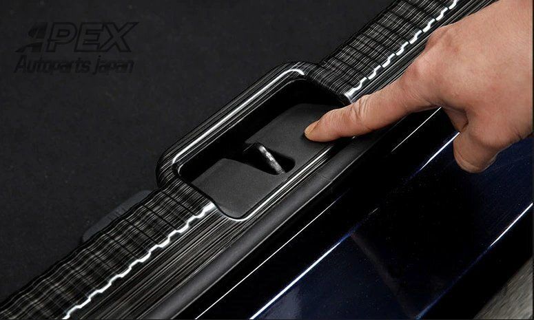 トランクガード トリム