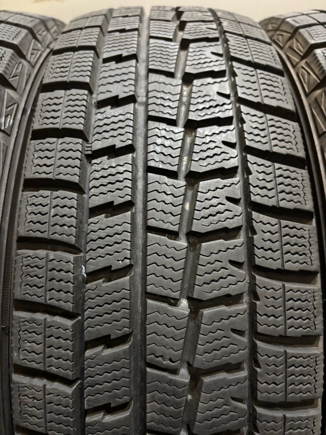 60R15 DUNLOP