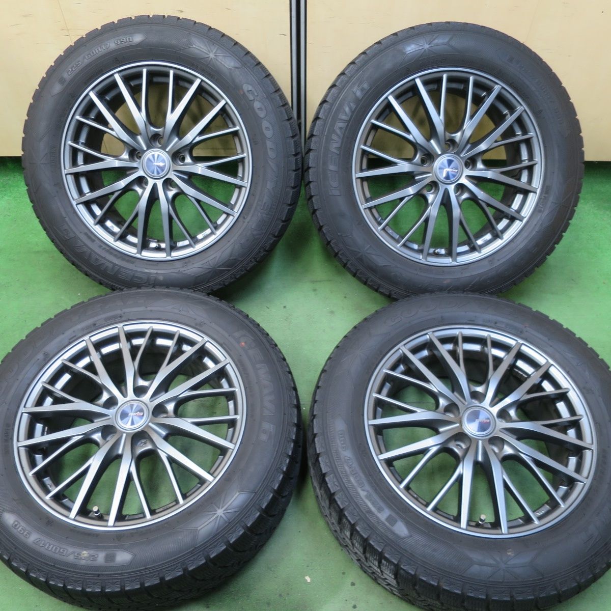 キレイ☆スタッドレス 225/60R17 グッドイヤー アイスナビ6 ravrion 