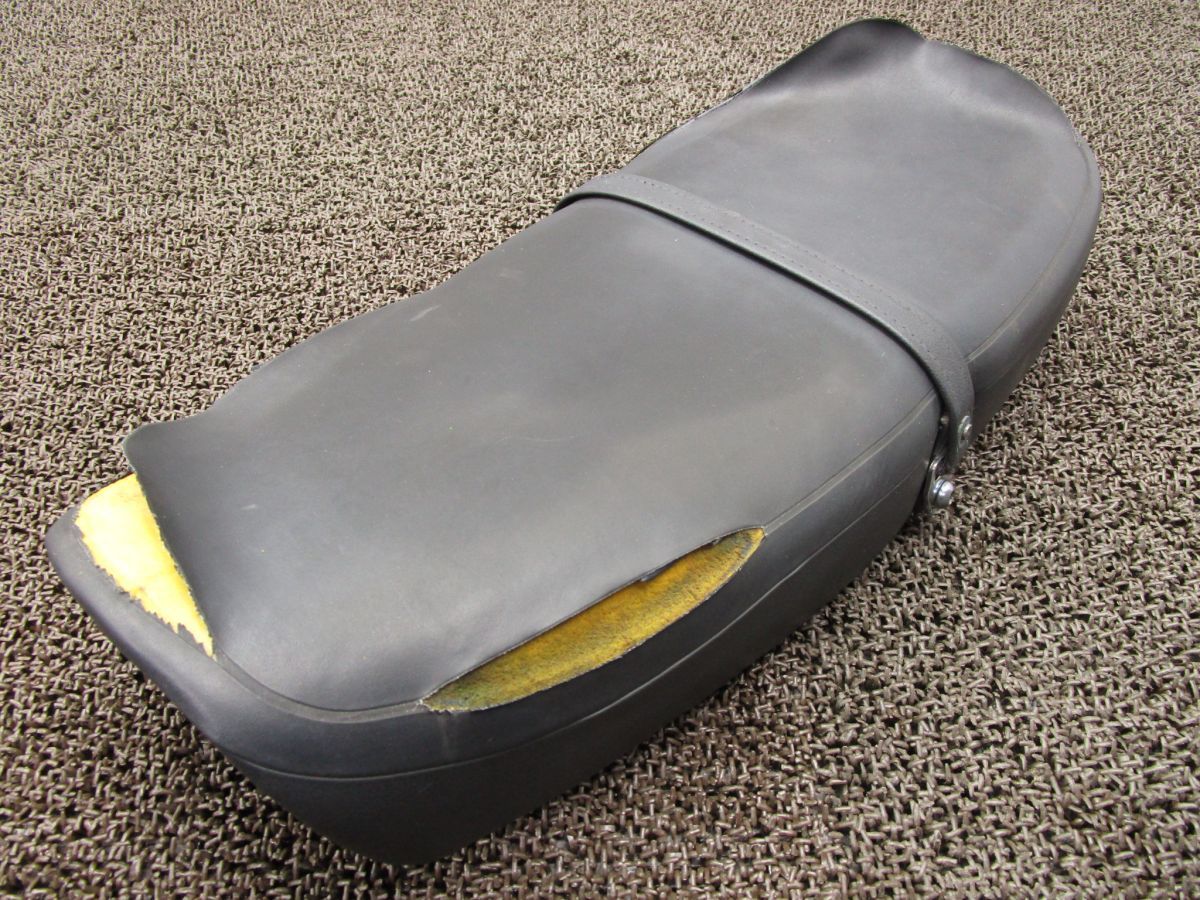 CB400SS シート □Z286！NC41 ホンダ 【 NC38E 】 キャブ車 動画有 セル付