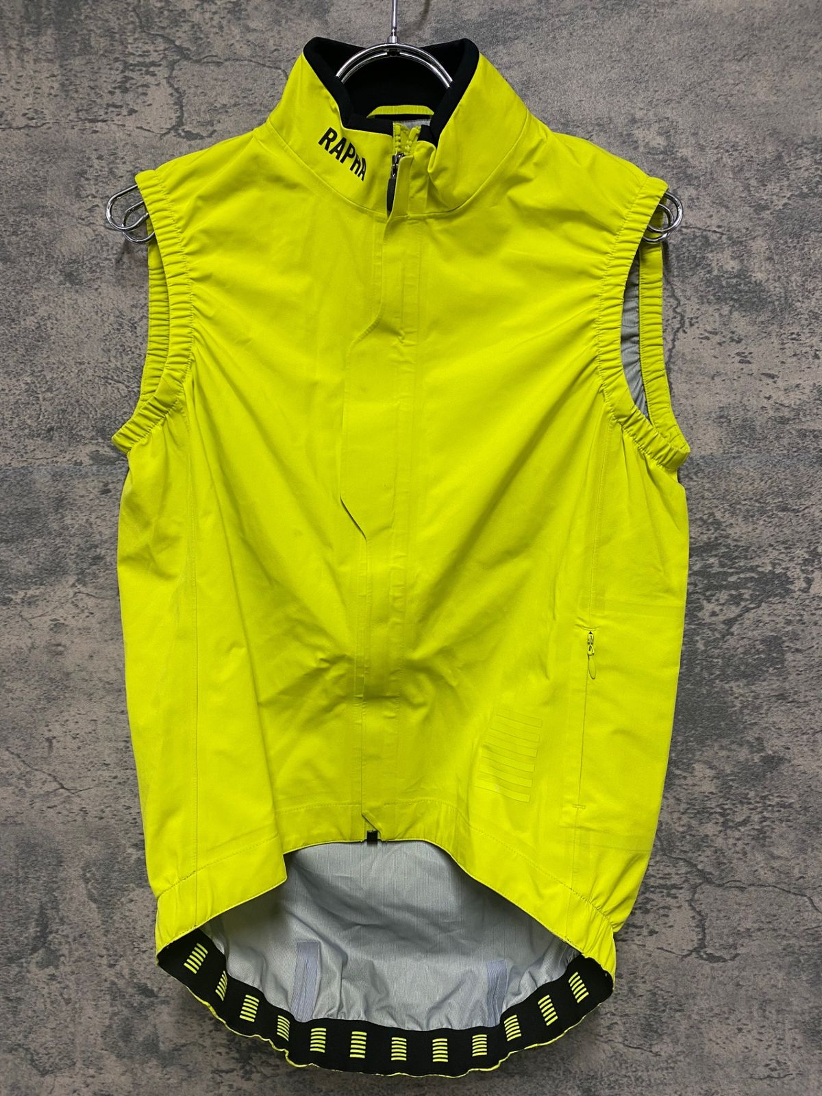 JG344 ラファ Rapha PRO TEAM RAIN GILET サイクルベスト ジレ 黄 S 