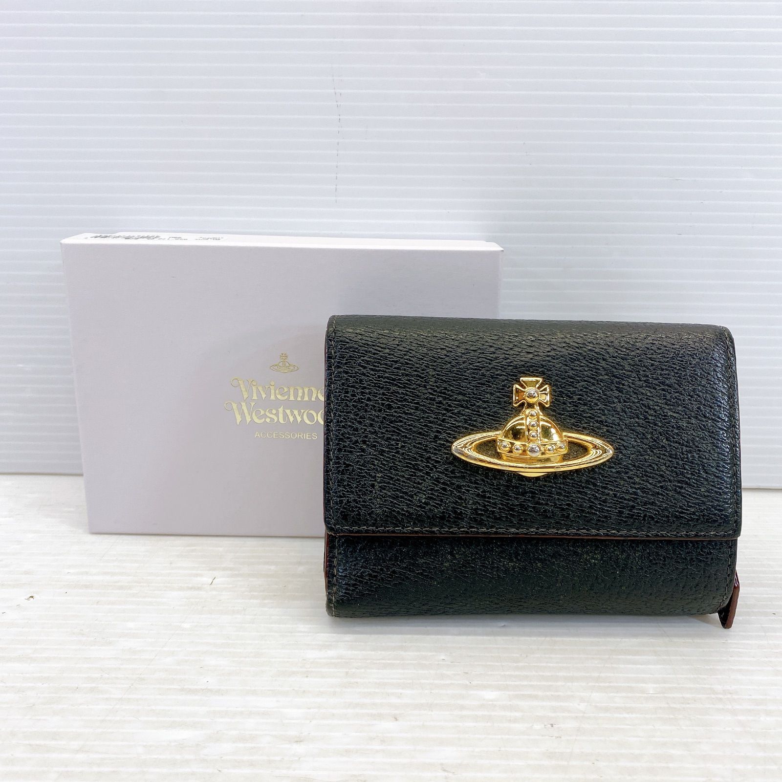 □Vivienne Westwood ヴィヴィアンウエストウッド 三つ折り財布