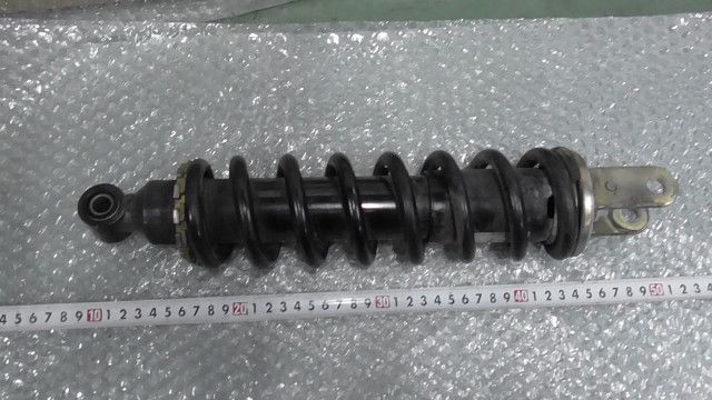 237 12140124 細巻き 長さ345mm リアサス がたく 赤×黒 リア