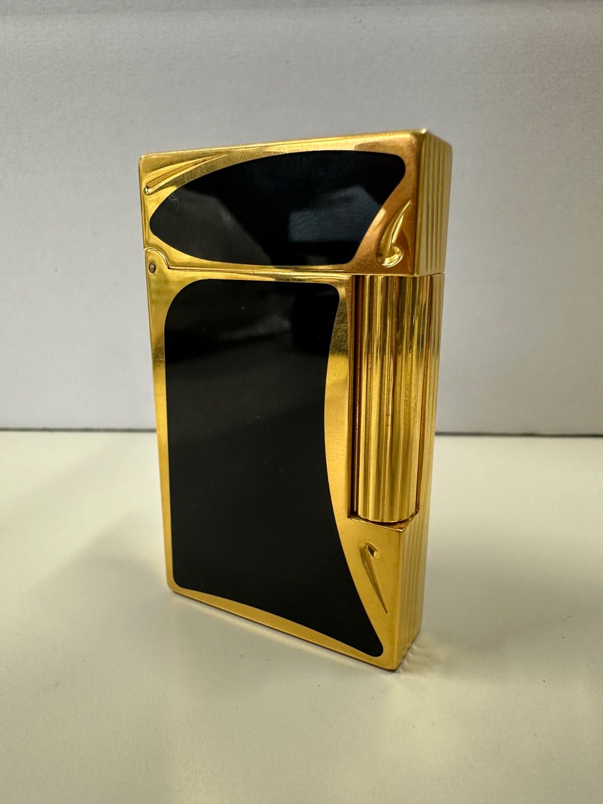 S.T. Dupont デュポン ライン2 アールヌーボー ガスライター ゴールド×ブラック
