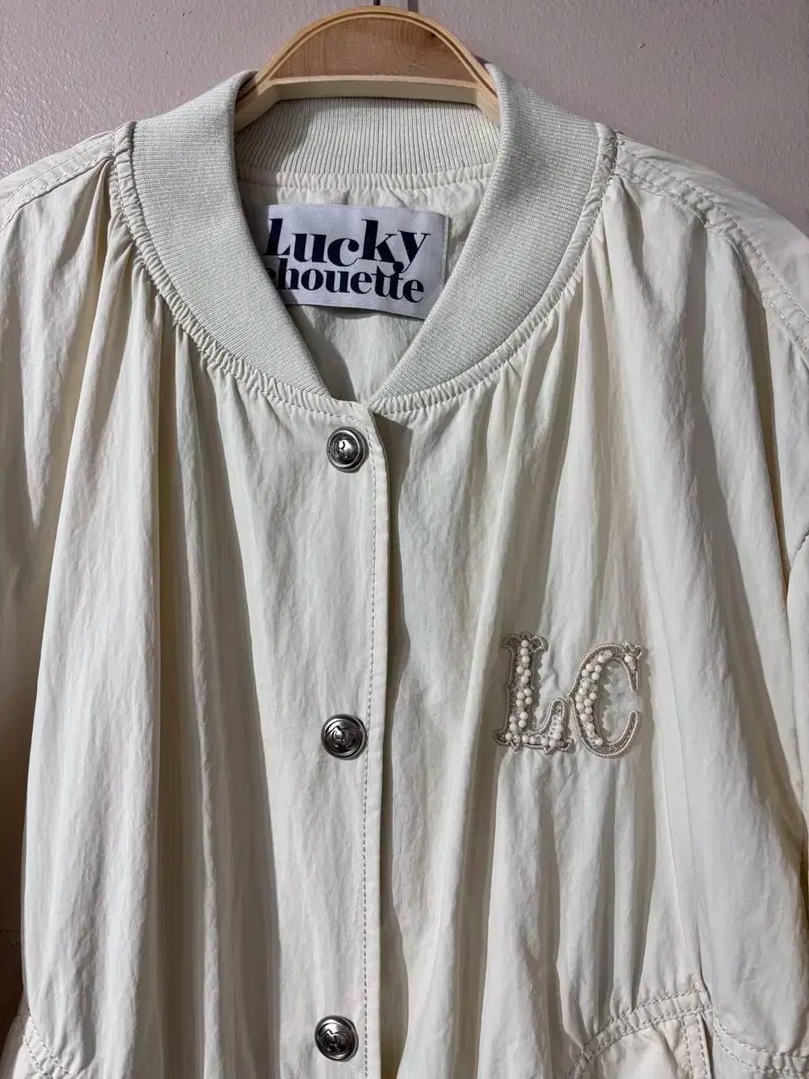 ラッキーシュエトゥ