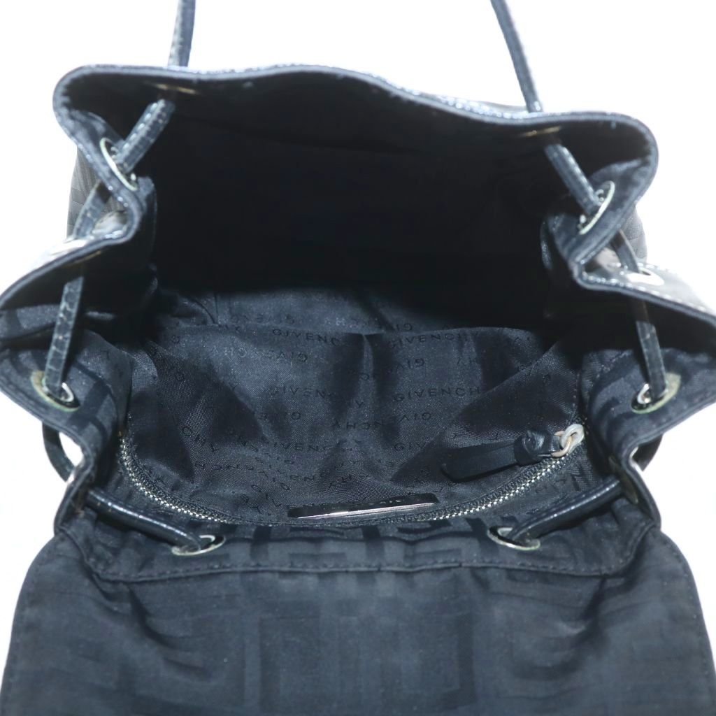 ジバンシィ GIVENCHY リュックサック バックパック デイパッグ