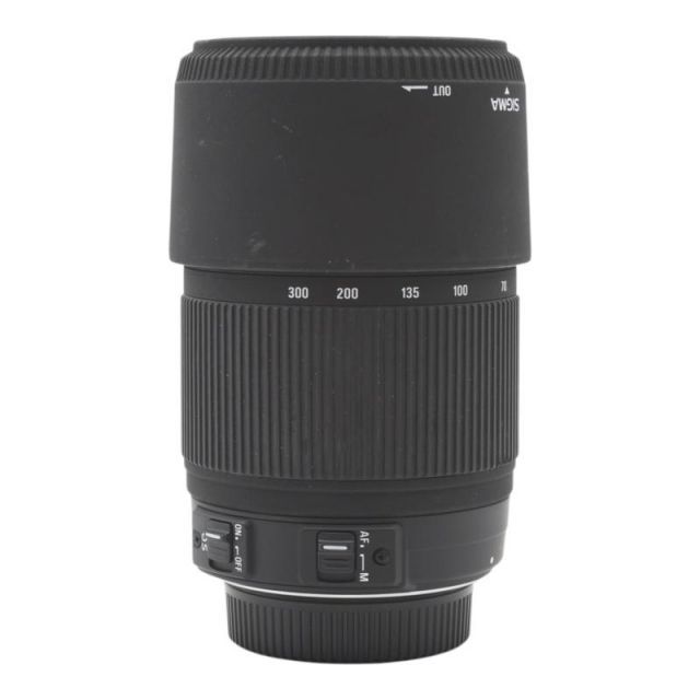 シグマ 70-300mm F4-5.6 DG OS ニコン用 61YeX+9RJ+L._UF350,350_QL80_.jpg