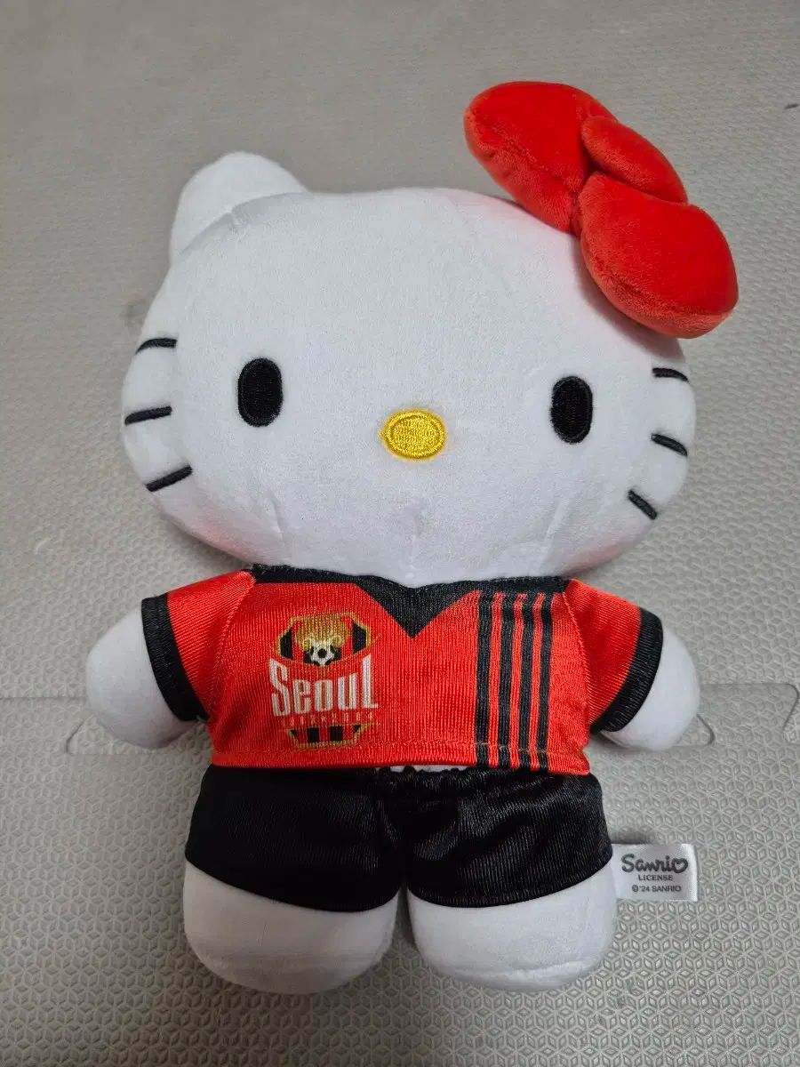 ハローキティ SEOUL ソウル サンリオ k リーグ サッカー ぬいぐるみ ブンジャン 唯一の 販売中 キーリングドール x