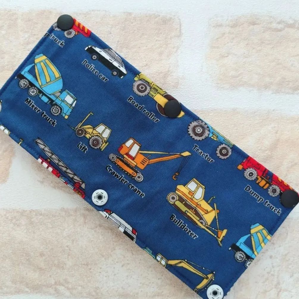 水筒 肩紐カバー はたらく車柄×星柄 細めタイプ