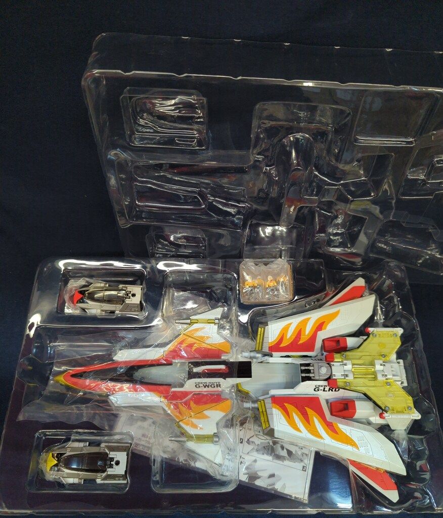 バンダイ ポピニカ ウルトラマンメビウス DXガンフェニックス