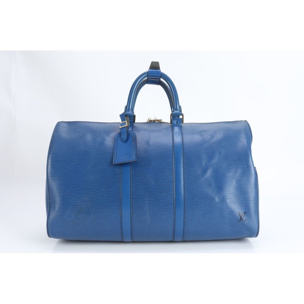 モンブラン　キャリーケース　トラベルバッグ　ロゴ型押し　2輪　ブラウン　レザー モンブラン キャリーケース トラベルバッグ ロゴ型押し 2輪 ブラウン