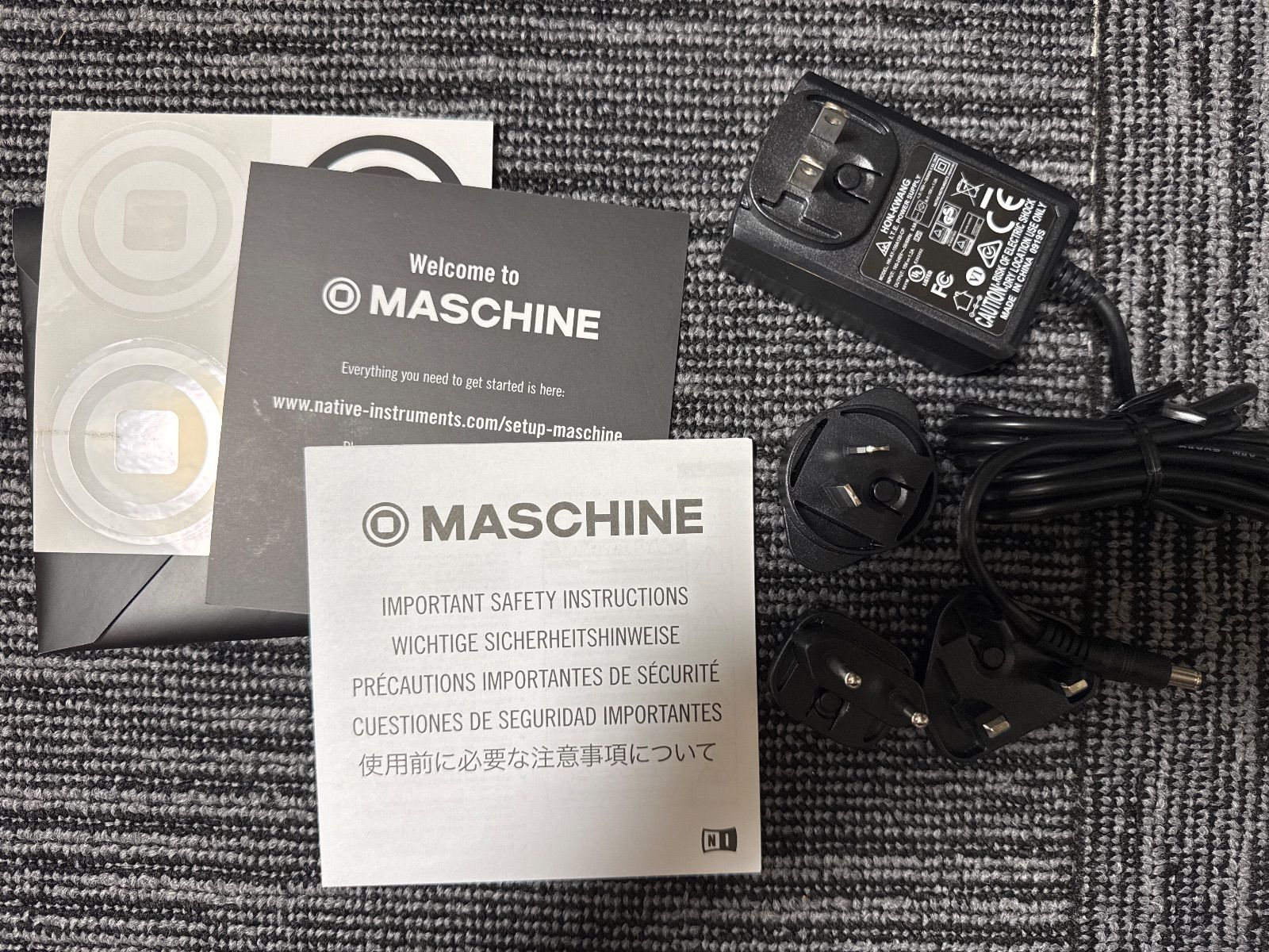 MASCHINE MK3(箱・付属品付き美品) 箱付き】MASCHINE MK3 - メルカリ