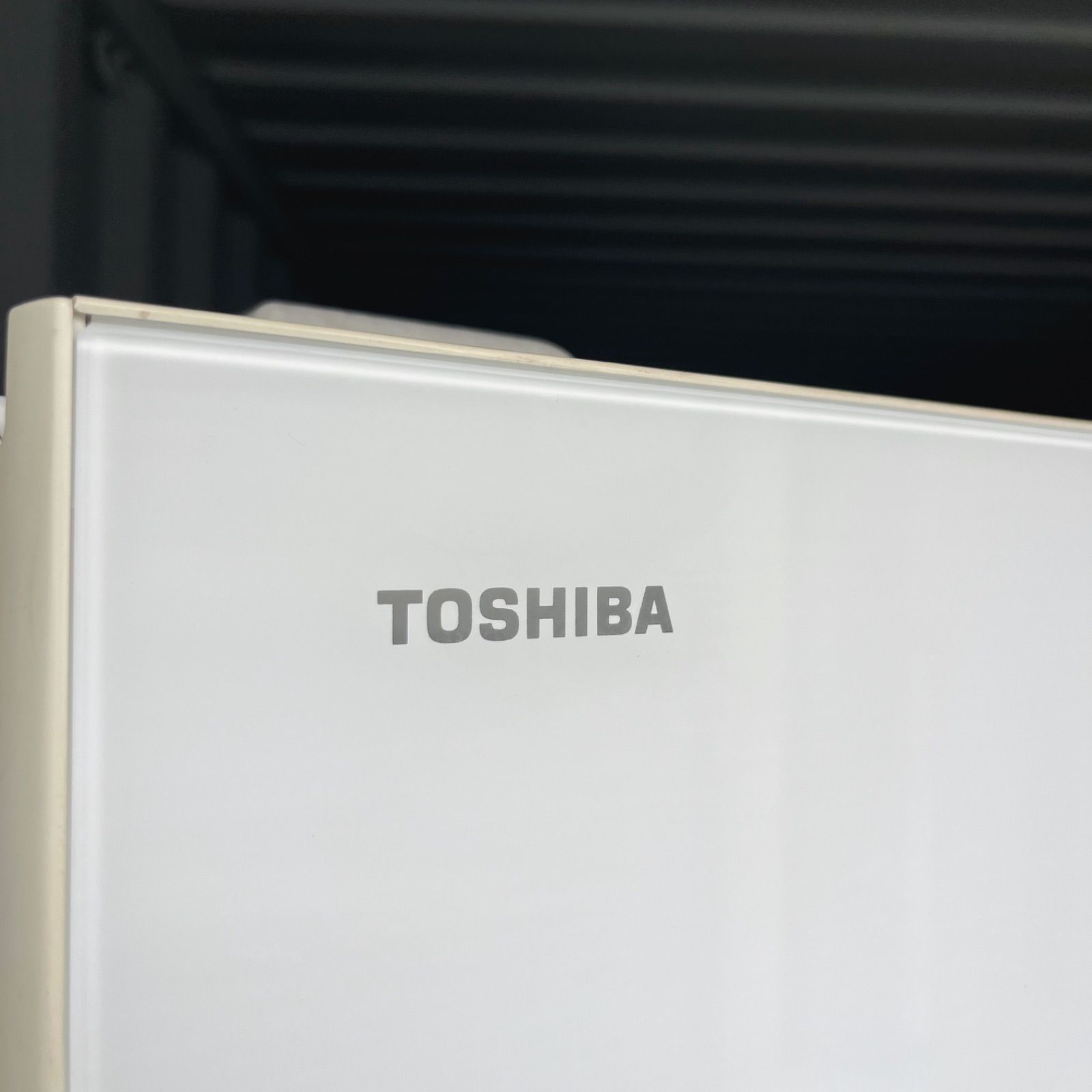 36取付無料！東芝ベジータ真ん中野菜室 自動製氷付きホワイト5ドア