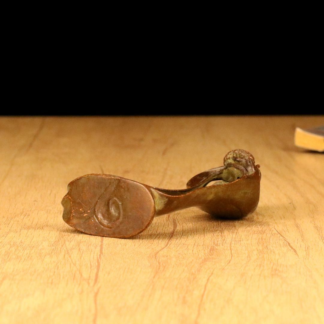 銅器 香炉 蓮花香挿 倒流香 茶台香炉 香道具 装飾品 工芸品 置物 銅 細工 達磨倒流香 香道具 茶台香炉 装飾品 工芸品 置物 - メルカリ