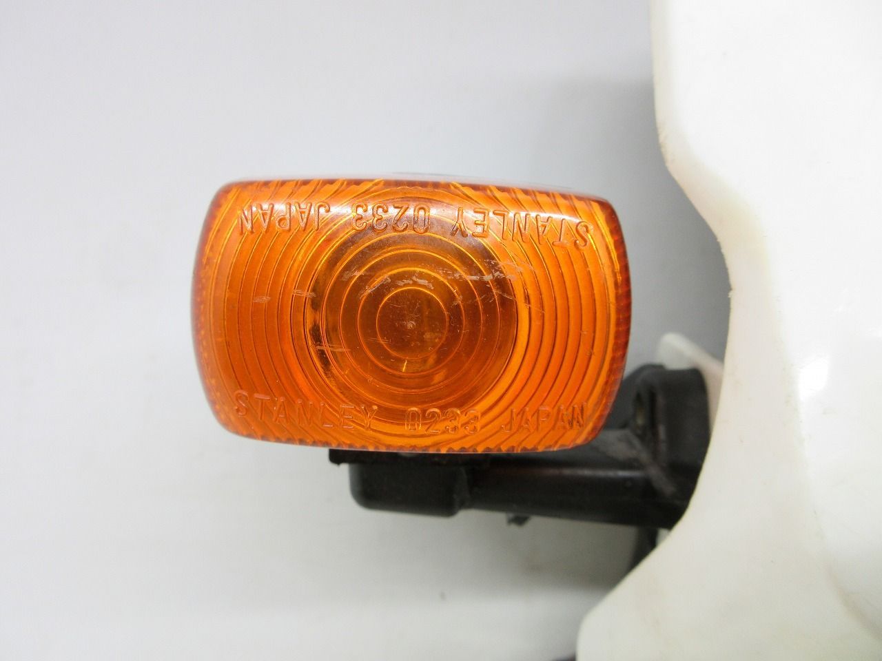 ヘッドライト/スピードメーター/フロントウインカー左右 TLM220R用