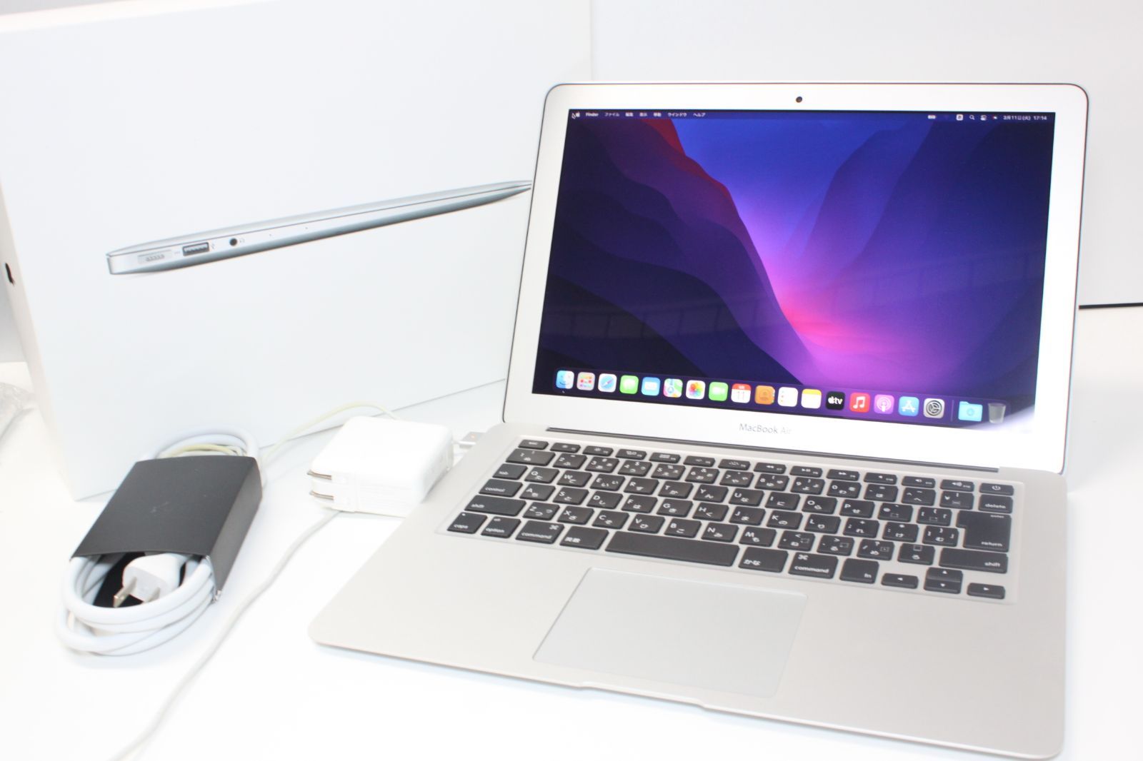 MacBook Air（13インチ，Early 2015）256GB/8GB〈MMGG2J/A〉⑥
