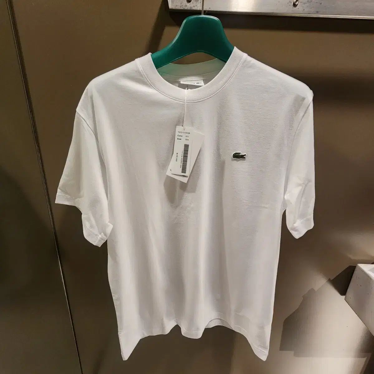 新品 LACOSTE(ラコステ) クラシックフィット クルーネック 半袖T
