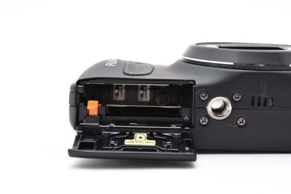 Fujifilm フジフィルム FinePix F600EXR コンパクトデジタルカメラ K410