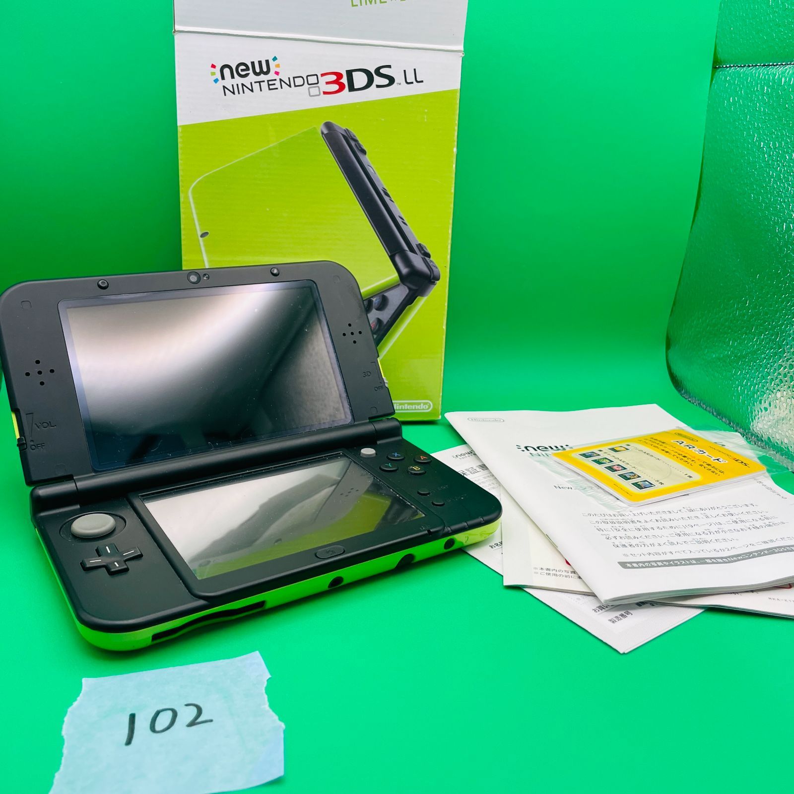 102【通電動作OK】ほぼ新品！ ニューニンテンドー New Nintendo 3DS LL ライム×ブラック 取扱説明書 かんたんスタートガイド ARカード 箱付き 任天堂