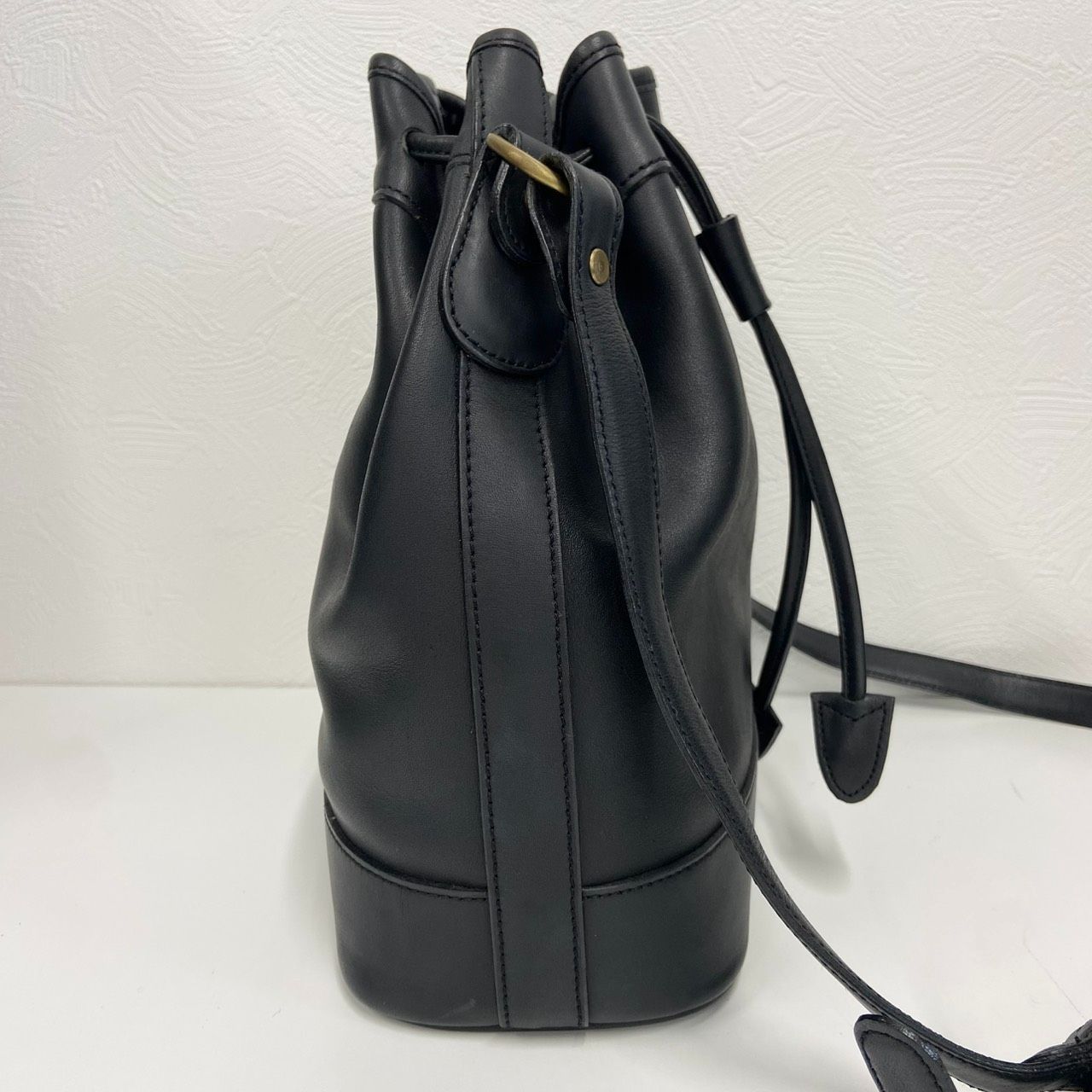 返品OK】美品 COACH オールドコーチ レザー 巾着 ショルダーバック 501