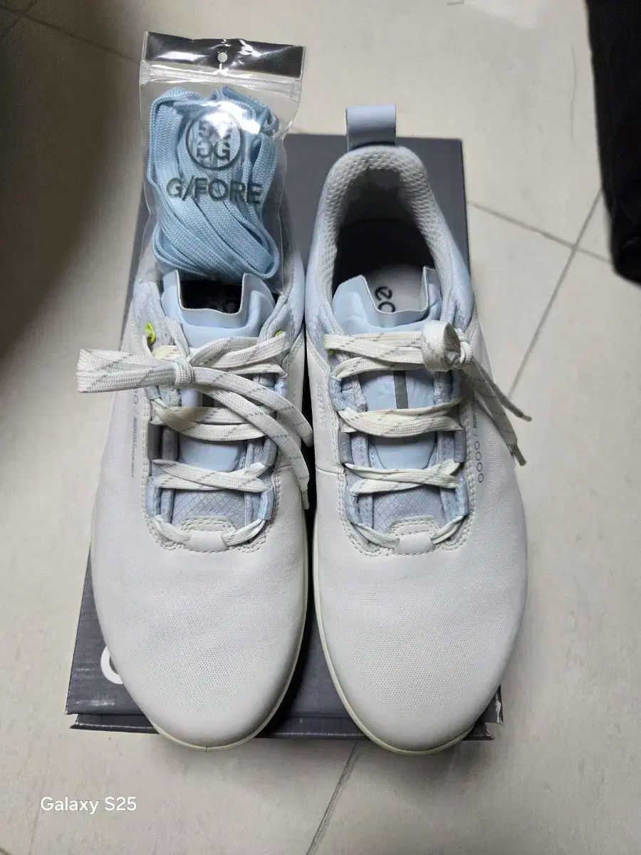 エコー ゴルフシューズ