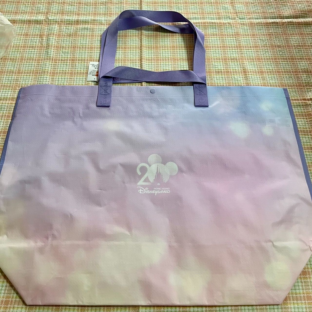 香港ディズニーランド限定 20周年柄のショッピングバッグ(ダッフィー