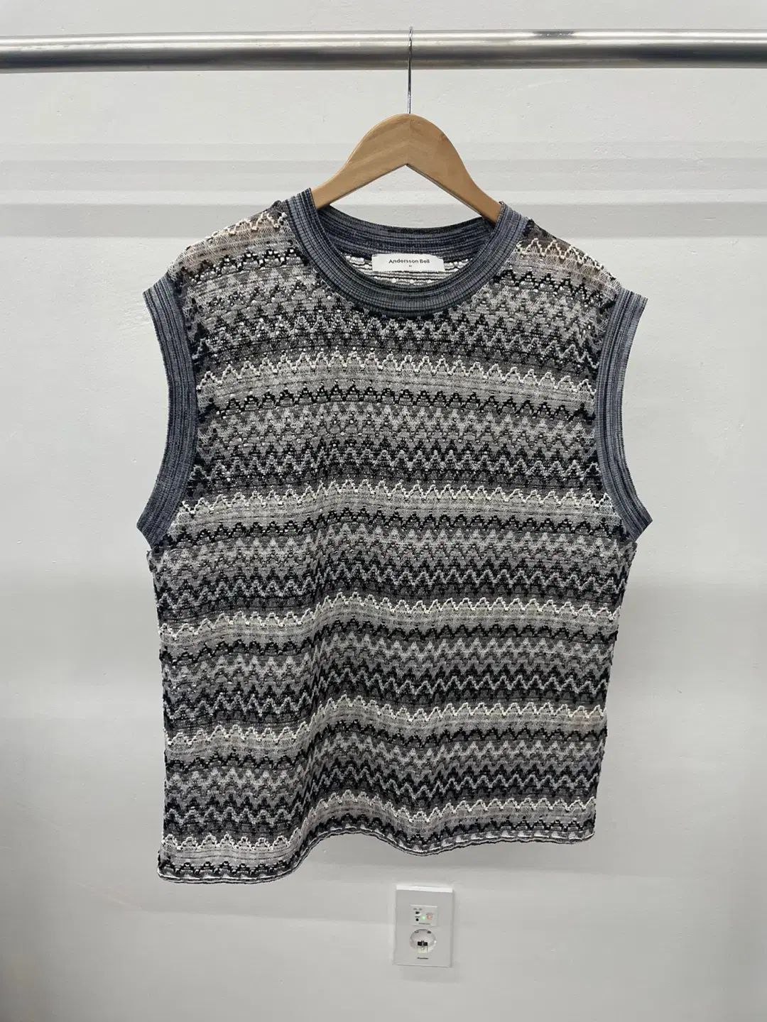 100 ) アンダーソン・ベル クロシェ ニット セーター ベスト