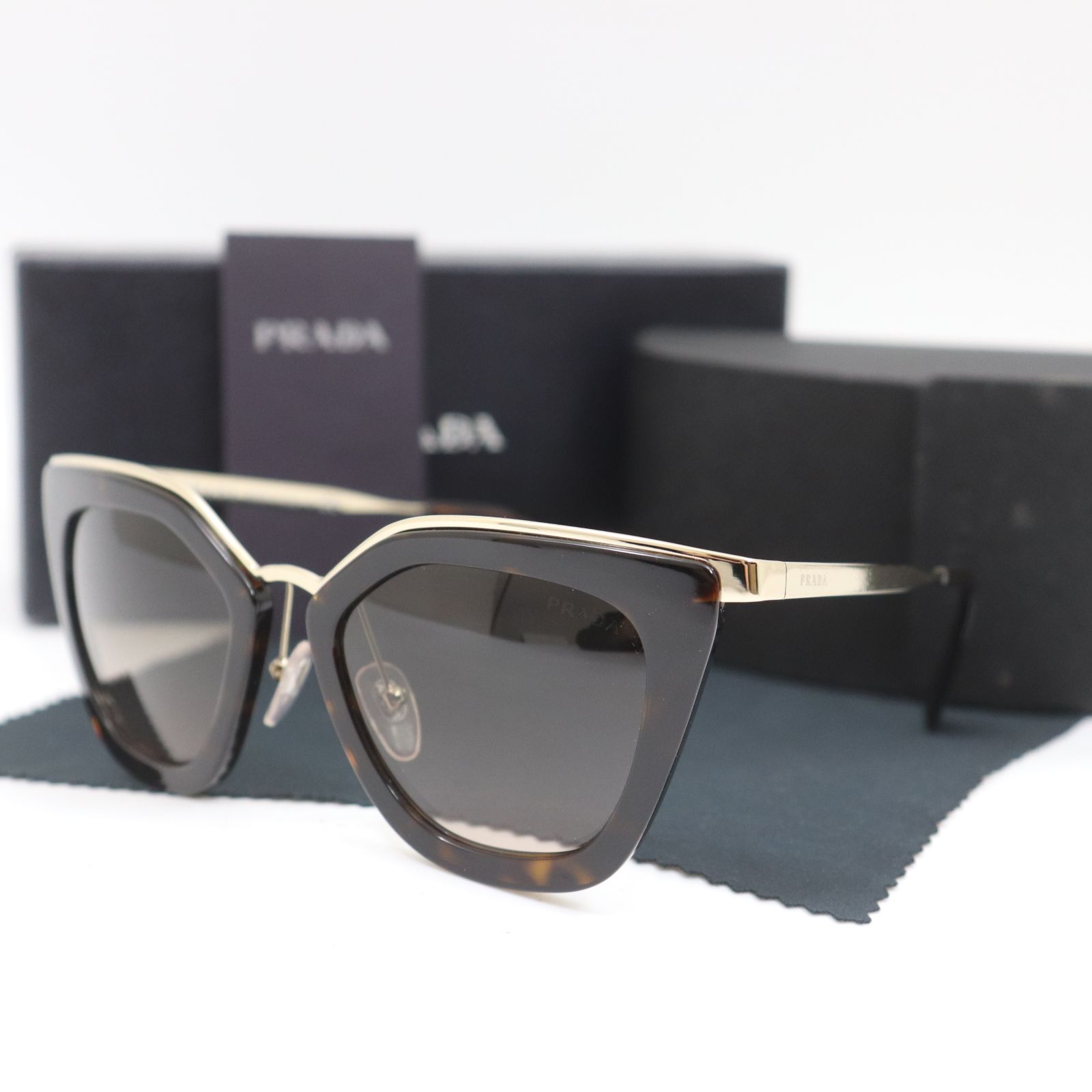 【未使用品】PRADA SPR53S サングラス べっ甲柄 キャットアイ　プラダPetitCafeのPRADA