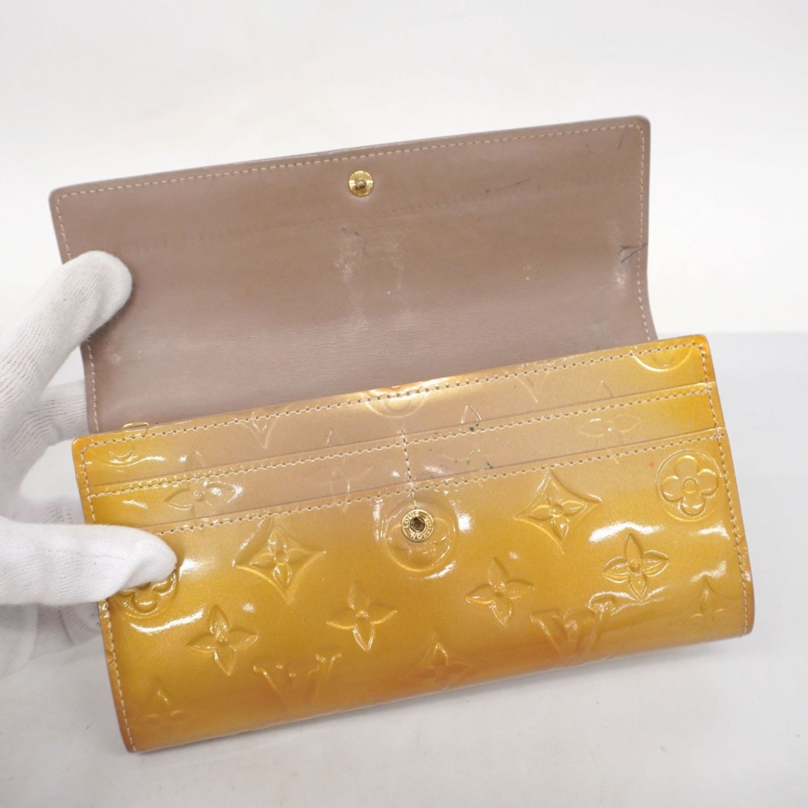 【ルイヴィトン】長財布 ヴェルニ サラ M91764 レディース ルイ・ヴィトン ヴェルニ 財布 ポルトフォイユ・サラ ベージュ