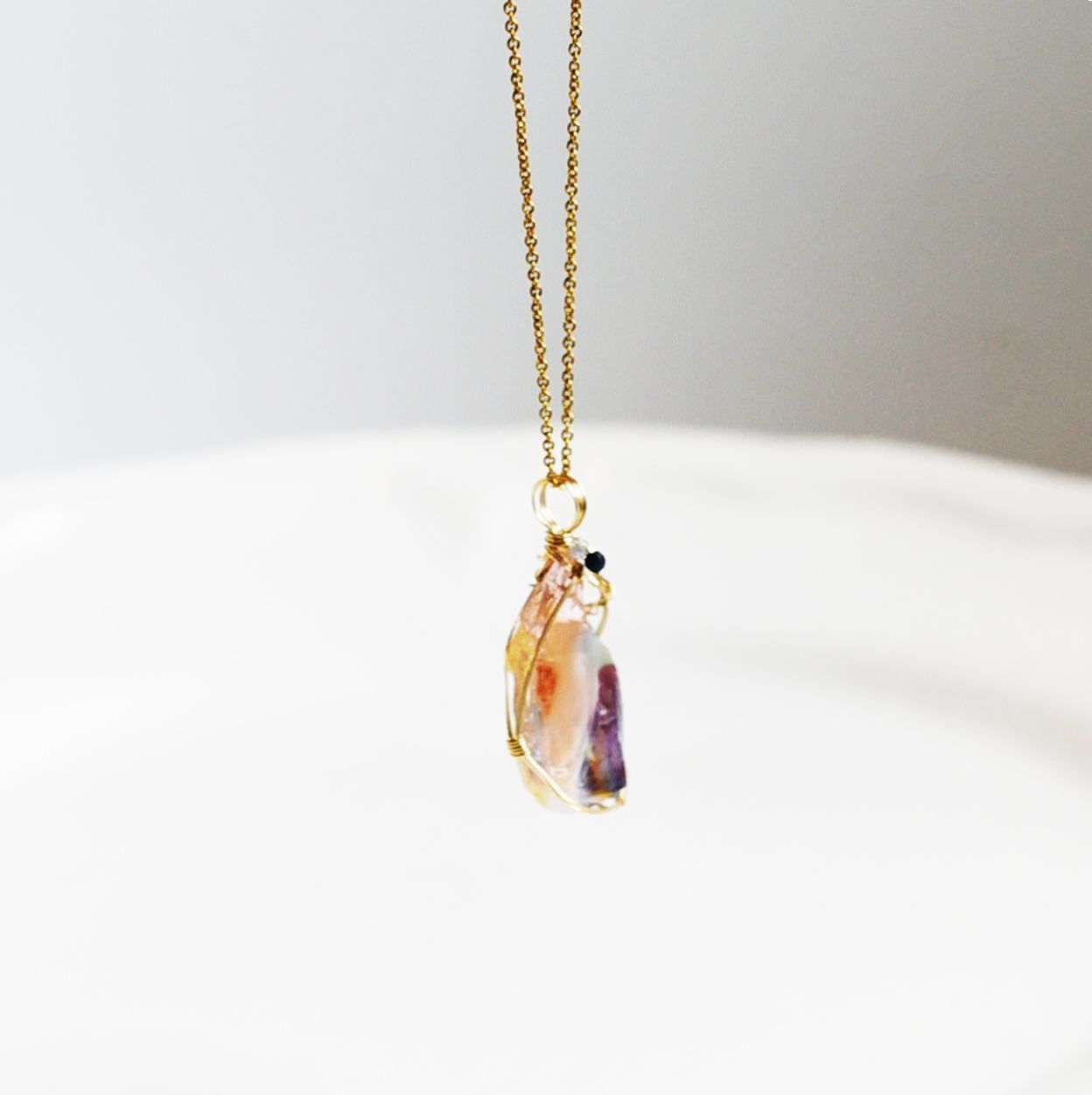 安心してください アンダラクリスタル 14kgfペンダントトップ ポリクローム アストラリウム sa4429