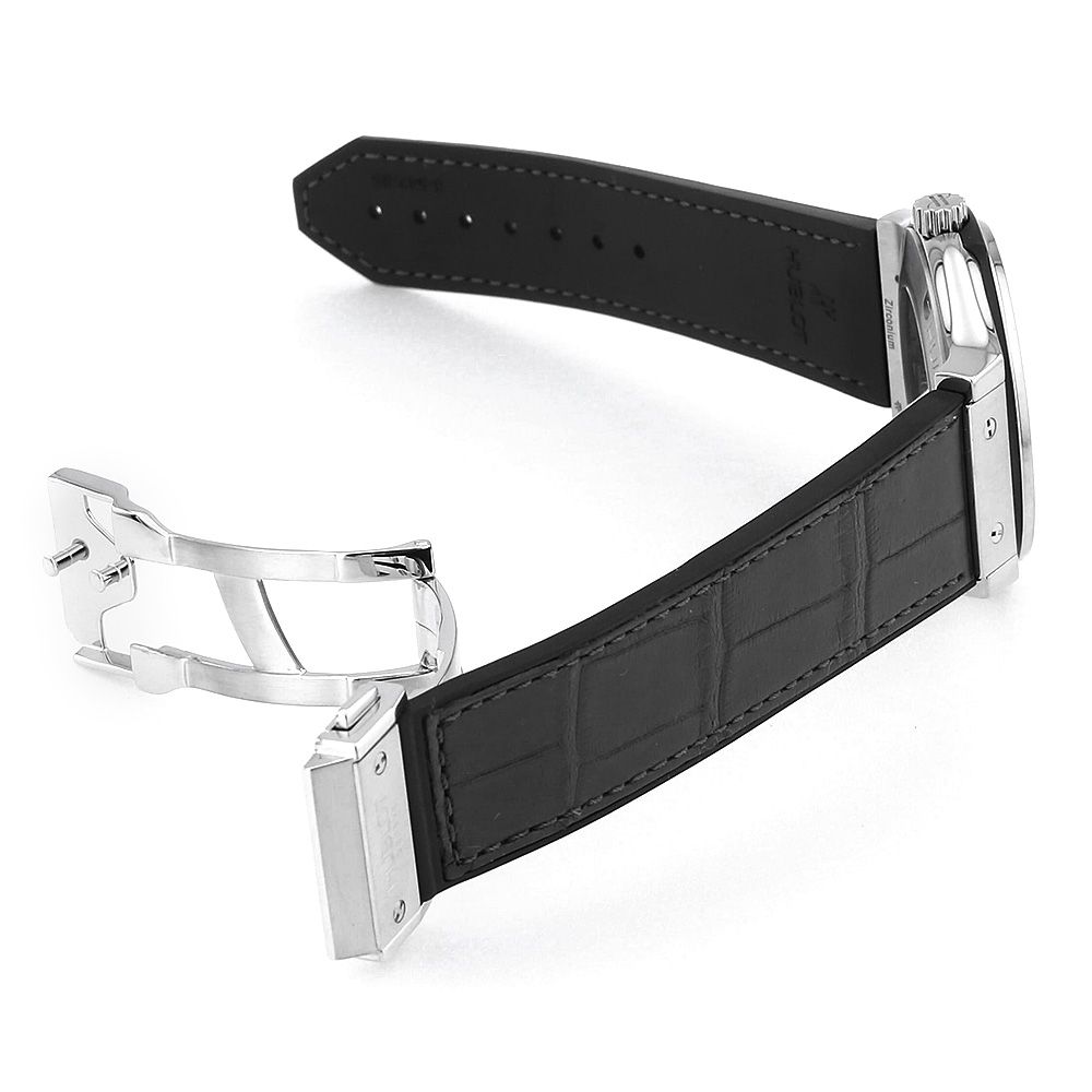 ウブロ クラシックフュージョン ジルコニウム 542.ZX.1170.RX 中古 メンズ