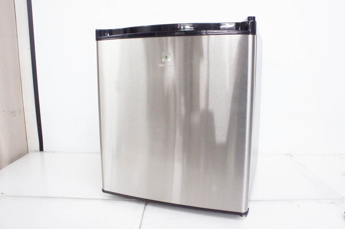 中古】Electroluxエレクトロラックス 1ドア電気冷蔵庫 45L