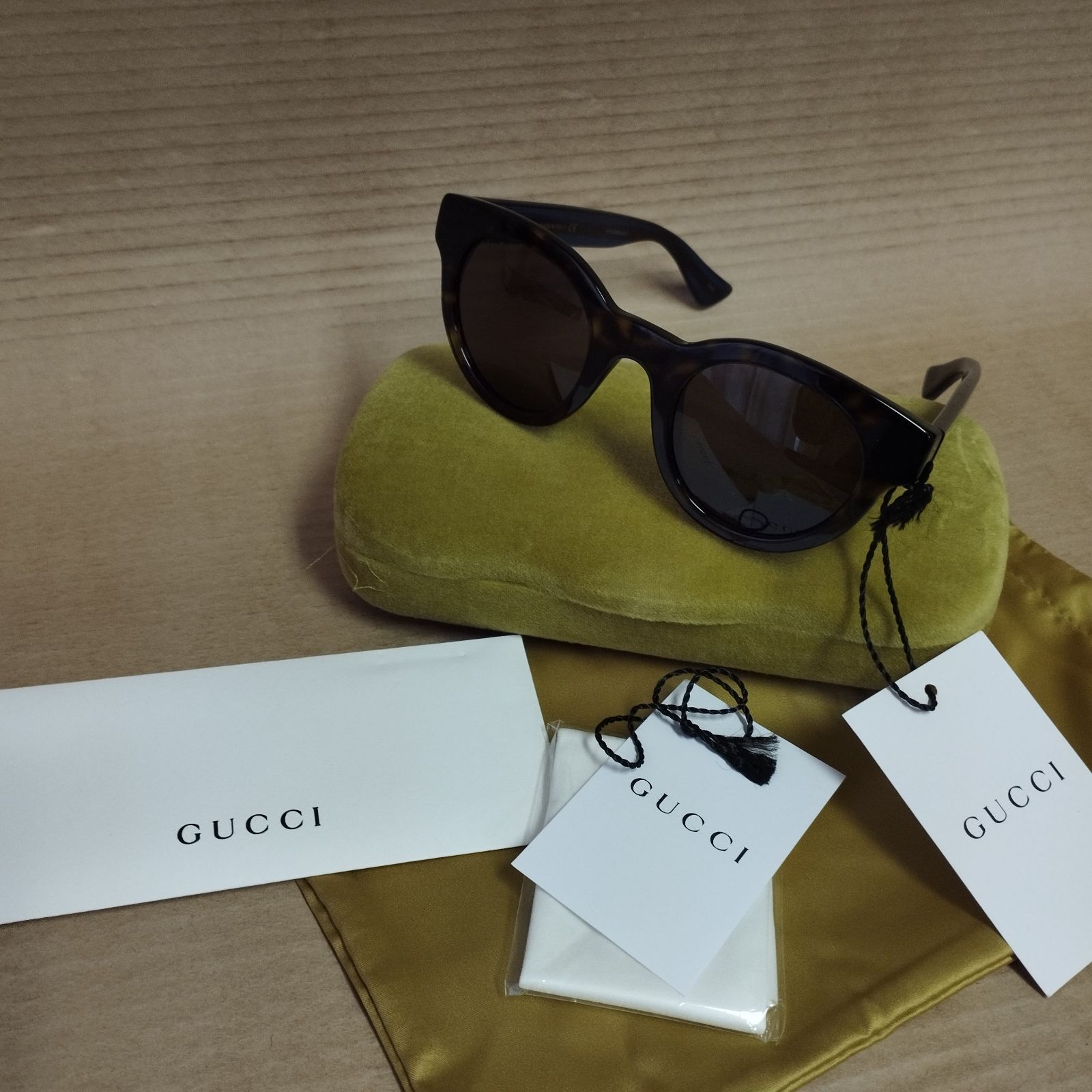 展示品 グッチ サングラス GG0002S 004 GUCCI - モノJAPAN - メルカリ