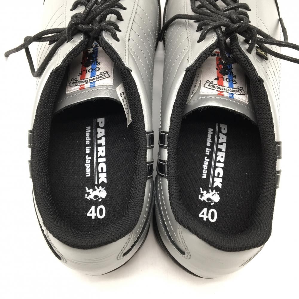 ゴルフシューズ