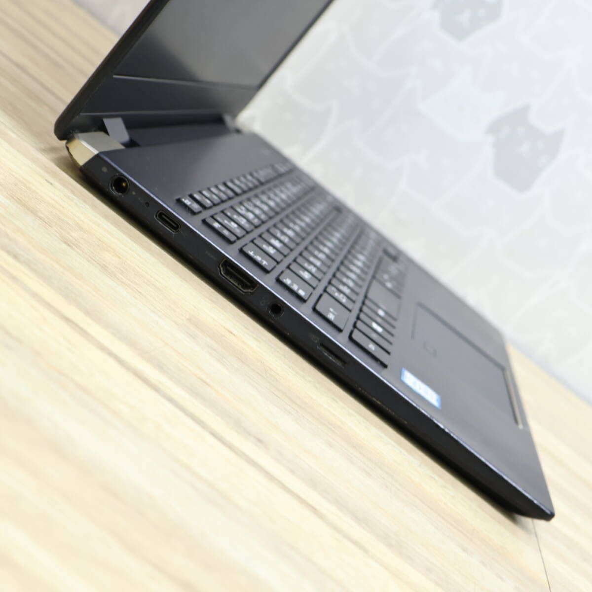 ★美品 M.2 NVMeSSD256GB メモリ8GB★カメラ ノートPC554 ☆美品 高性能8世代4コアi5！M.2 NVMeSSD256GB メモリ8GB☆G83/M