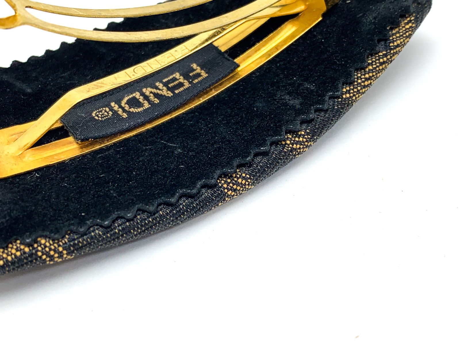 FENDI フェンディ ズッカ柄 ブラウン系 茶 バレッタ ヘア