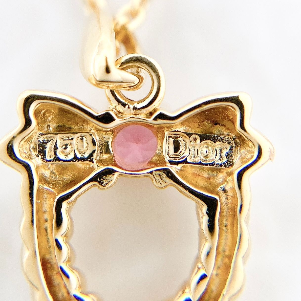 Ch Dior ピンクストーン リボン ネックレス - メルカリ