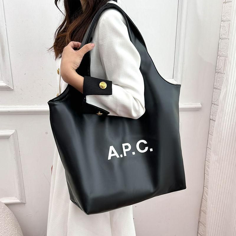 新品未使用💕APC 💕エーピーシー トートバッグ ニノン ショルダーバッグ レディース 黑 - メルカリ