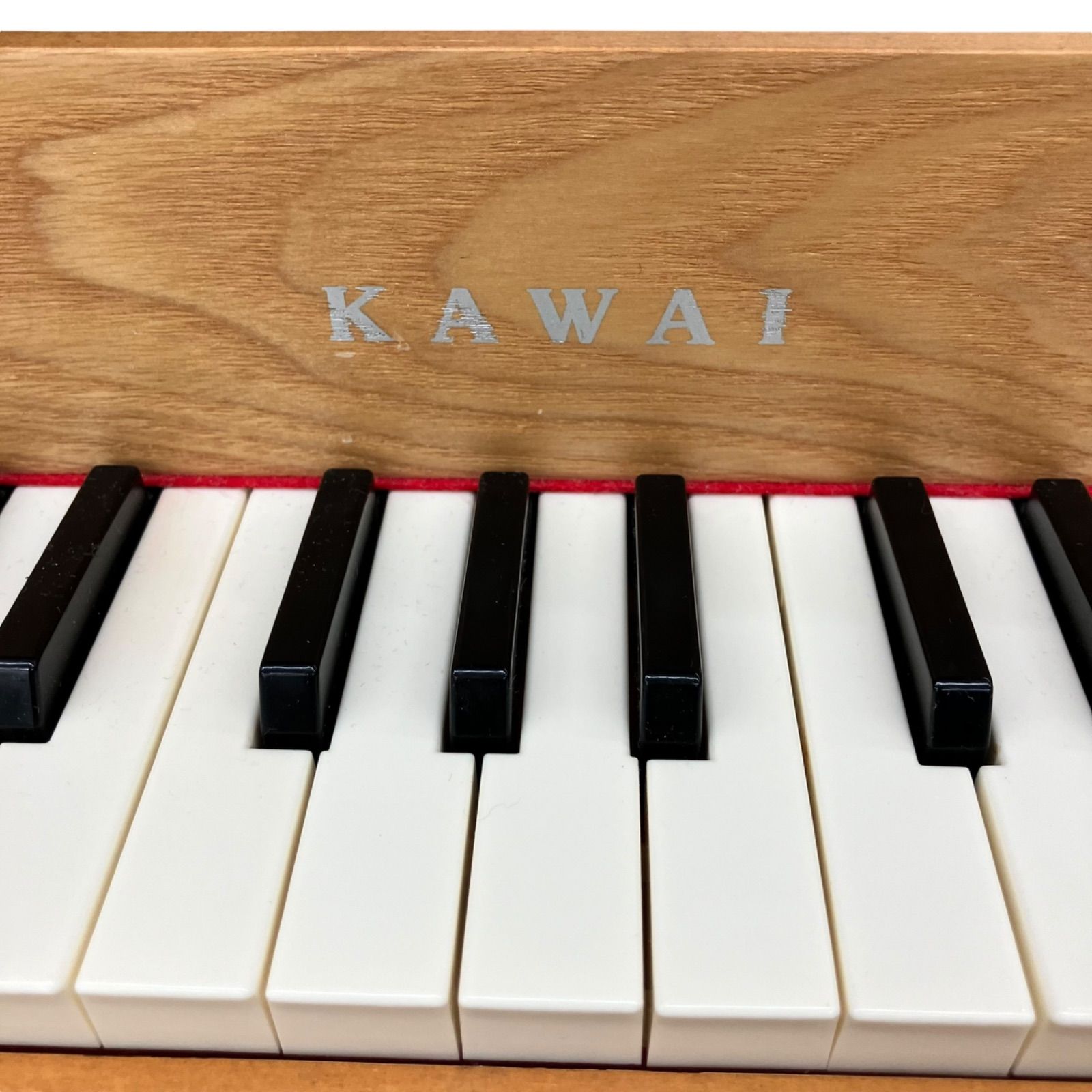 ミニピアノ