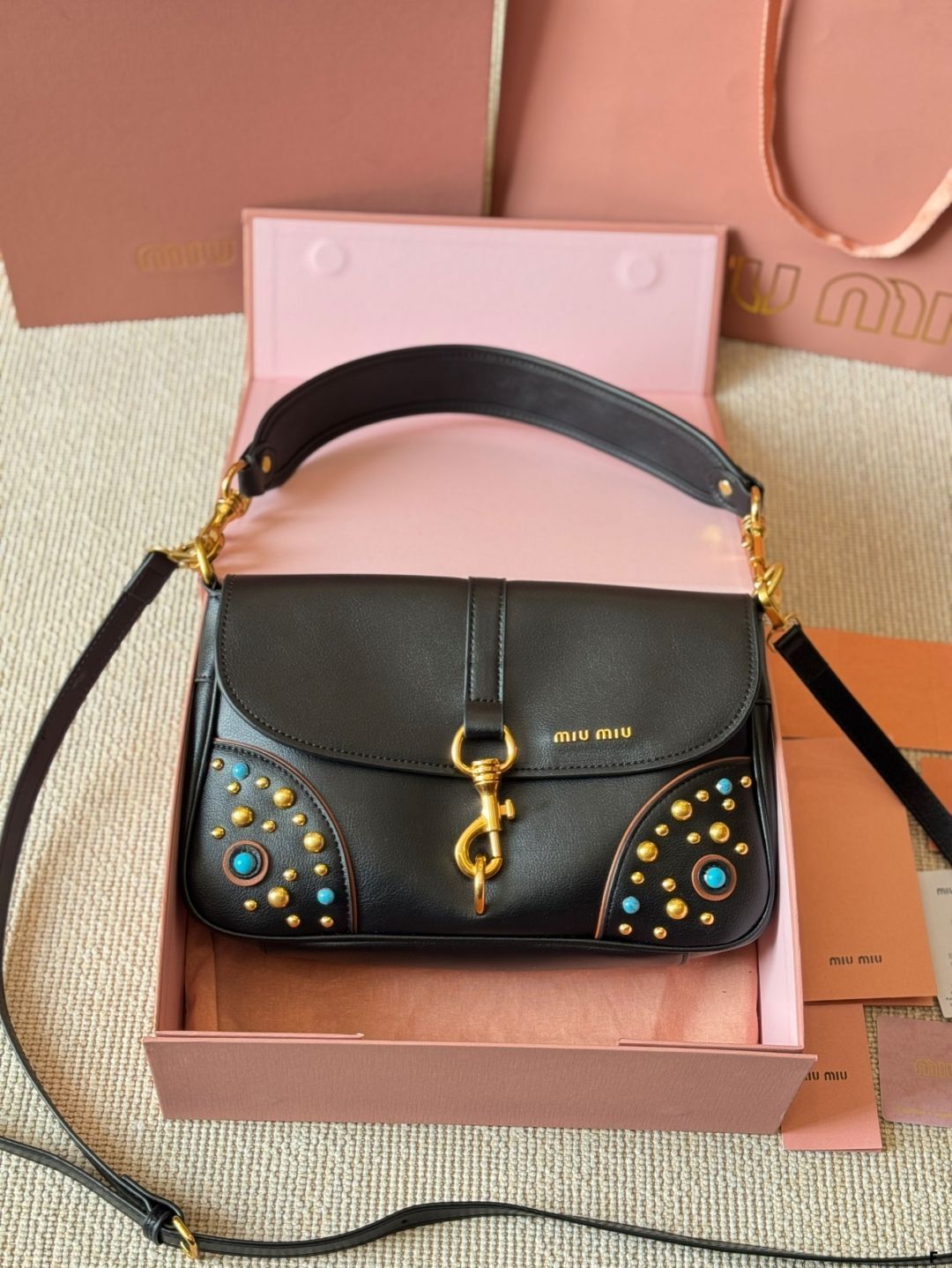 レア♡miumiu ターコイズスタッズ　ショルダーバッグ♡ レア♡miumiu ターコイズスタッズショルダーバッグ♡