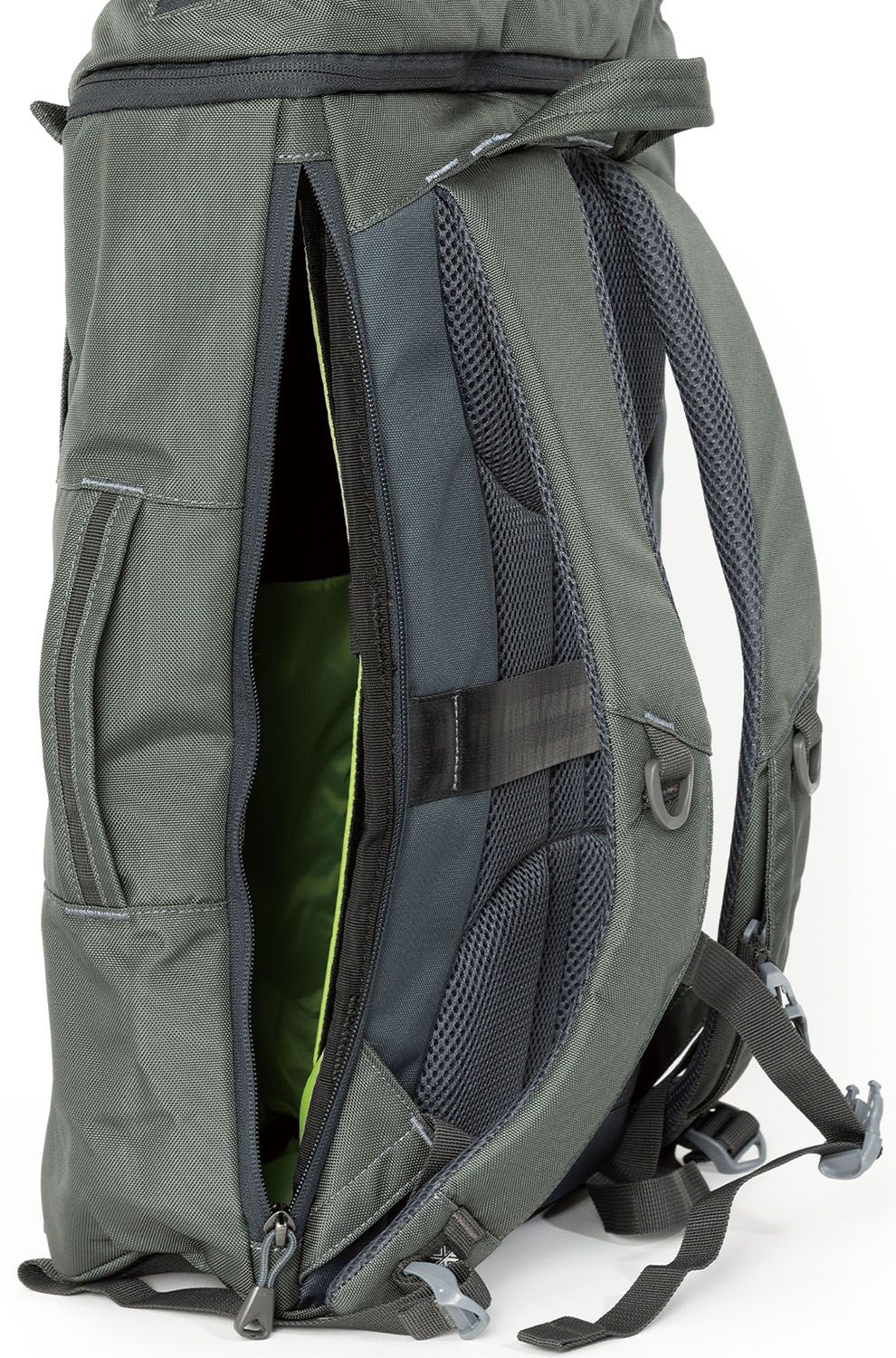 アウトドア TRIBUTE