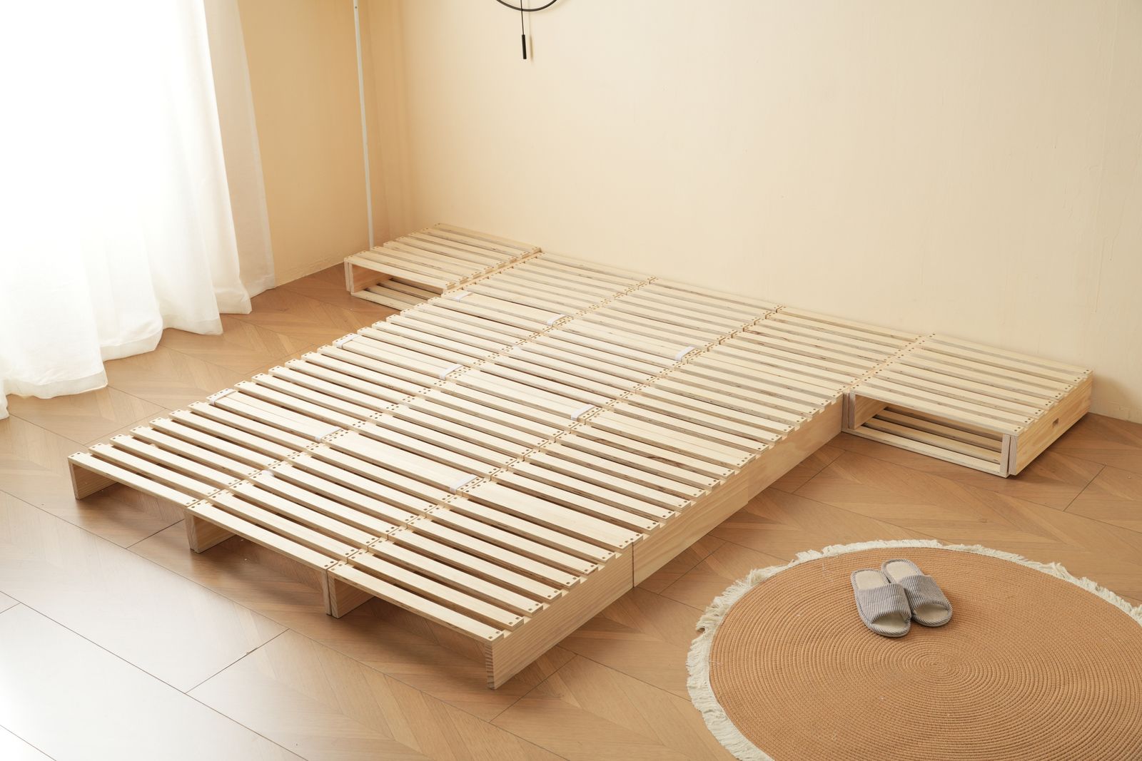 パレットベッド 天然木 すのこベッド ローベッド 木製 おしゃれ　お掃除ロボット Amazon｜パレットベッド 天然木 すのこベッド ローベッド 木製