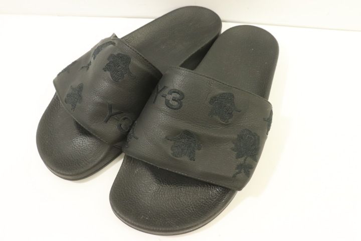 Y-3 メンズサンダル 28.5cm ADILETTE AOP シャワーサンダル Y-3 28.5cm 黒 ブラック 総柄 刺繍